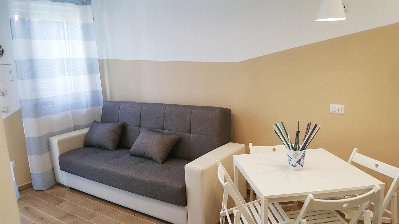 Blu Cobalto Apartment Fondachello  Luaran gambar