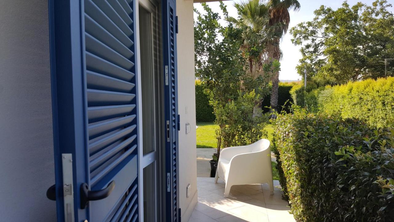 Blu Cobalto Apartment Fondachello  Luaran gambar
